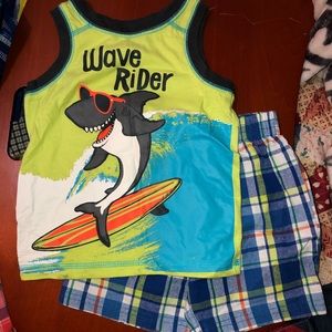 Boys shorts set